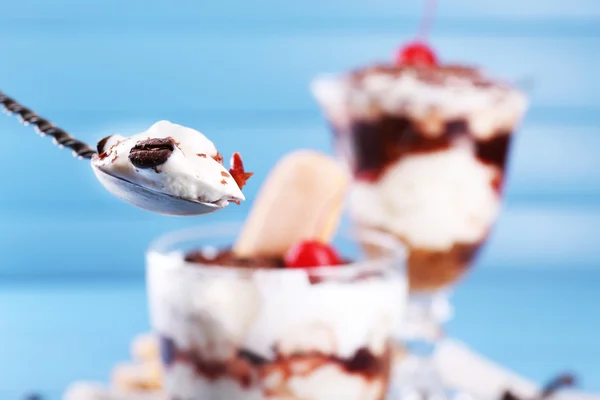 Тірамісу смачний десерт — стокове фото