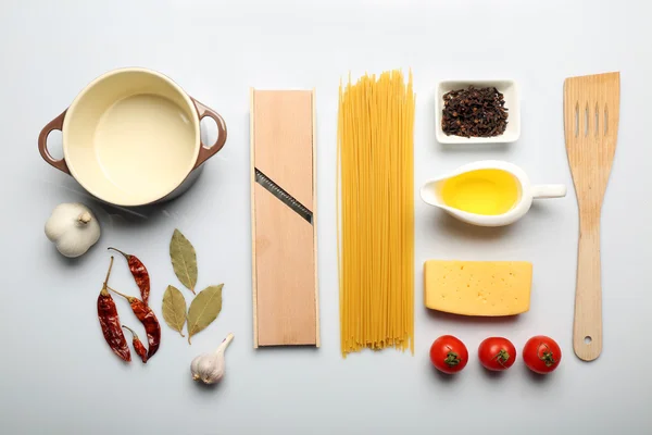 Food ingredients and kitchen utensils