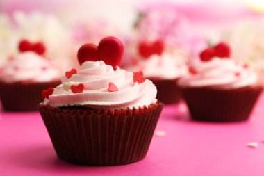 Sevgililer günü cupcakes