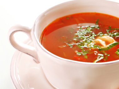 Ukraynalı pancar çorbası - pancar çorbası, izole üzerinde beyaz