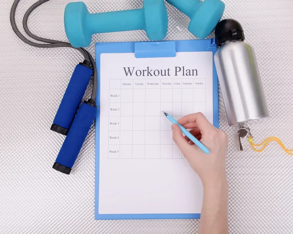 Trainer amounts to workout plan