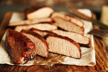 kavrulmuş et dilimlenmiş