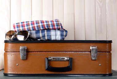 Giysileri ile Vintage çanta