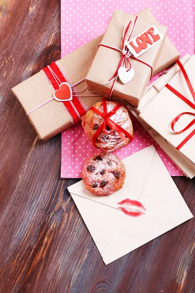 Love letters with coffee and cookies on wooden background — Stock Photo, Image