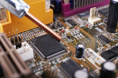 Bilgisayarın Anakartı, makro görünümü onarma