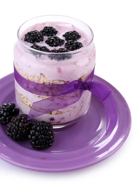 Healthy breakfast - yogurt with  blackberries and muesli served in glass jar, isolated on white — Stock Photo, Image