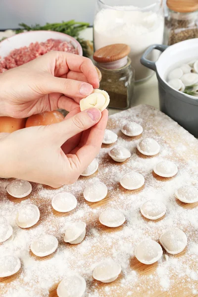 Cooking dumplings close-up — Stock Photo, Image