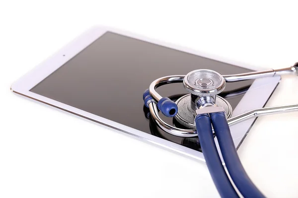 Tablet PC- en blauw stethoscoop geïsoleerd op wit — Stockfoto