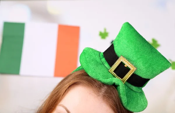 Chapéu de St. Patricks na cabeça — Fotografia de Stock