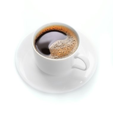 Beyaz üzerine izole edilmiş bir fincan kahve.
