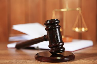 ahşap hakimler tokmak