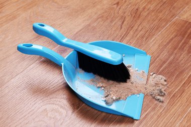 Yere yakın çekim vurgunun çöpe