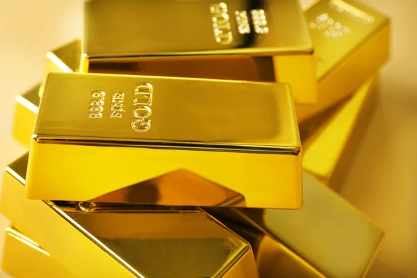 Слитки золота крупным планом — стоковое фото