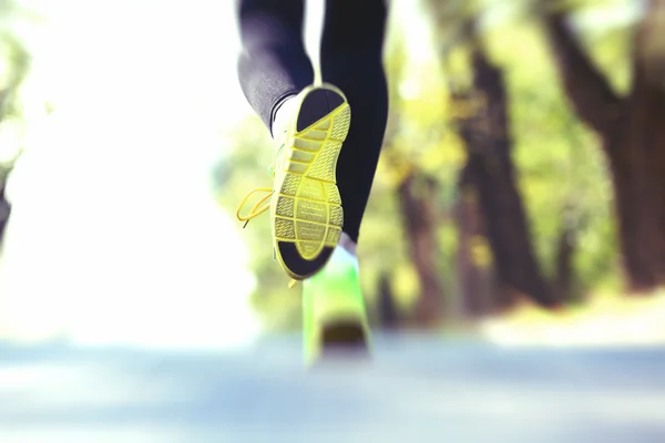 Runner road, açık havada ayağa — Stok fotoğraf