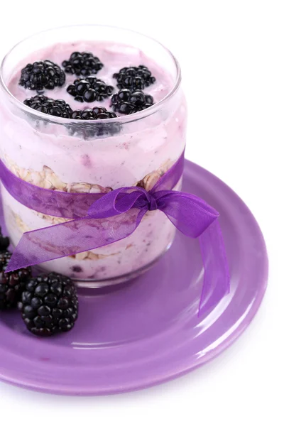 Healthy breakfast - yogurt with  blackberries and muesli served in glass jar, isolated on white — Stock Photo, Image