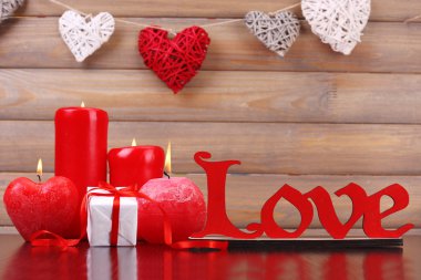 Mumlar, aşk kavramı ile romantik hediye