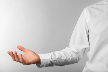 empresario mostrando algobir şey gösteren işadamı