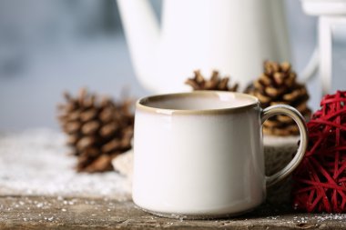 Sıcak içecek ile kış kompozisyon