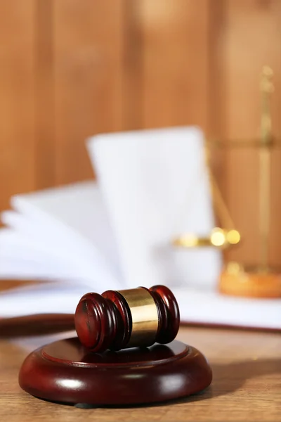 Wooden judges gavel on wooden table, close up — Stock Photo, Image