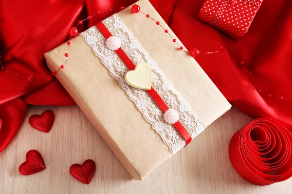 Handmade gift on Valentine Day, close-up — Stock Photo, Image