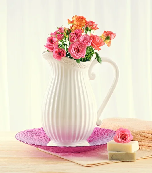 Set for washing face on table on light background — Stock Photo, Image