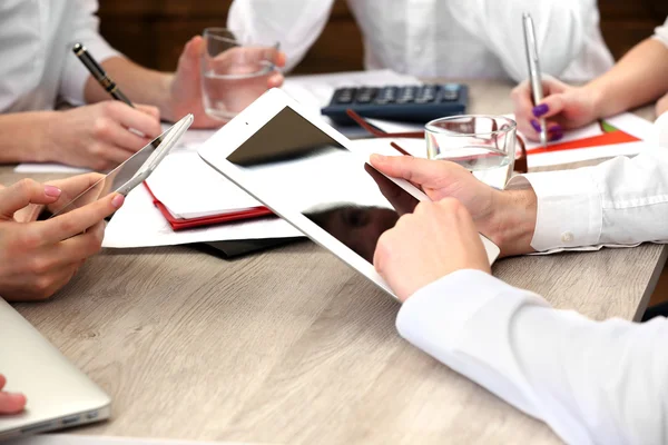 Group of business people working in office — Stock Photo, Image