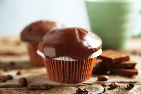 Smakelijk zelfgemaakte chocolade muffins — Stockfoto