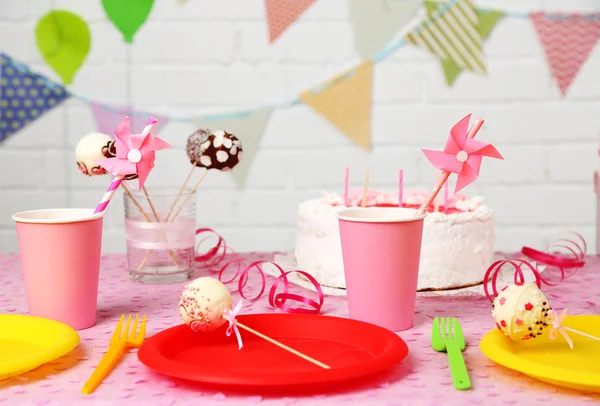 Prepared birthday table for children party — Stock Photo, Image