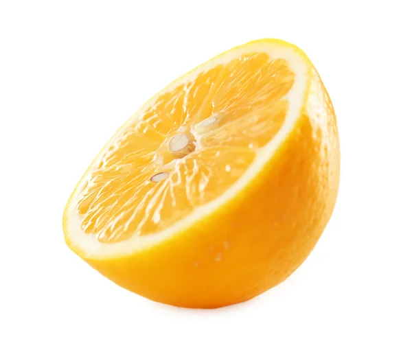 Dilimlenmiş Limon beyazda izole edilmiş — Stok fotoğraf