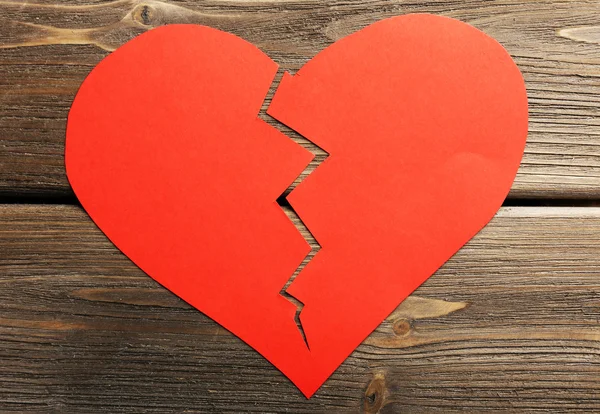 Broken heart on wooden background — Stock Photo, Image