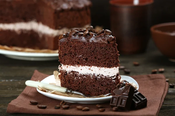 Delicious chocolate cake on table close-up — Stock Photo, Image