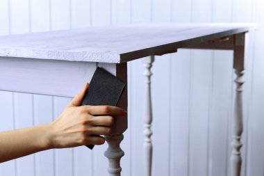 Tablo yakın çekim restorasyonu