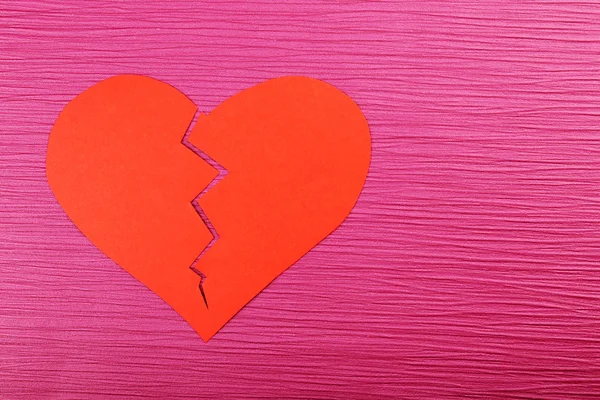 Broken heart on colour background — Stock Photo, Image