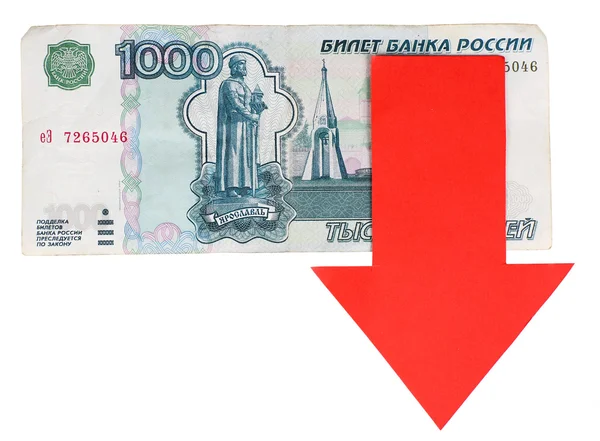 Röd pil på ryska pengar som avskrivning av valuta isolerad på vit — Stockfoto