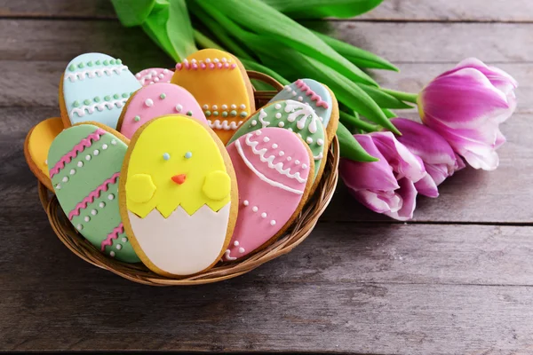 Delicious Easter cookies on table close-up — Stock Photo, Image