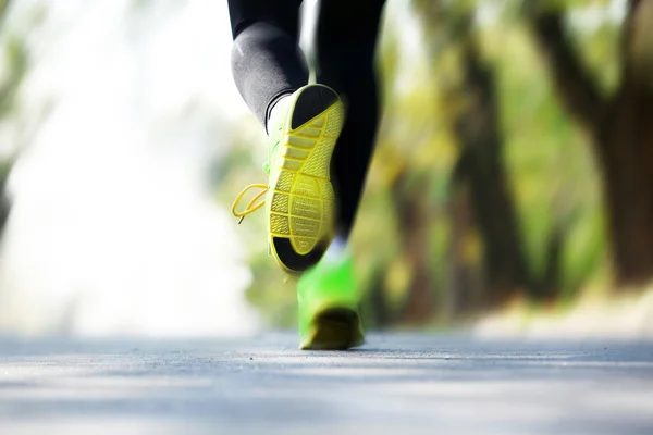 Runner road, açık havada ayağa — Stok fotoğraf