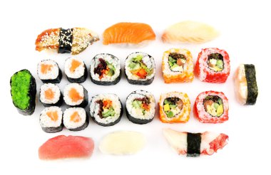 Suşi adet koleksiyon üzerinde beyaz izole