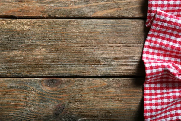 Tahta masadaki peçete.