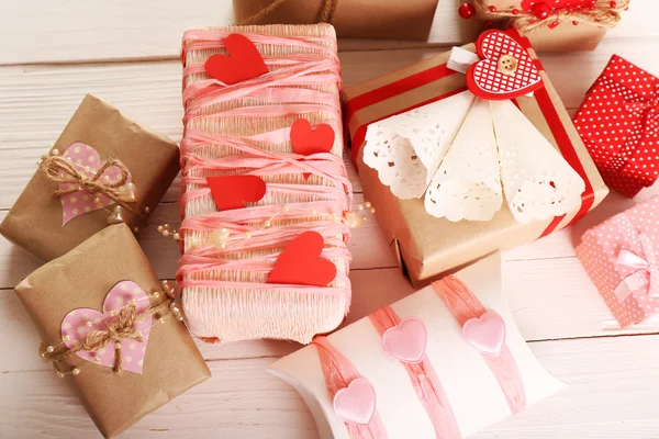 Superbes coffrets cadeaux en gros plan. Concept Saint-Valentin — Photo