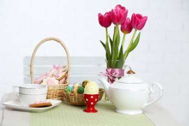 Paskalya Tablo ayarı, açık renkli