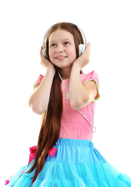 Menina bonita com fones de ouvido, isolado em branco — Fotografia de Stock
