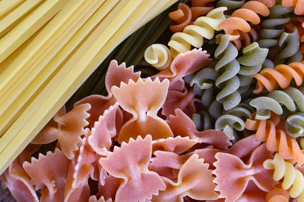 Diversi tipi di pasta da vicino — Foto Stock