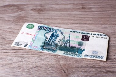 Ahşap arka plan üzerinde bir mezhep