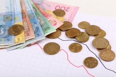 Grafik belgesi üzerinde para yakın çekim