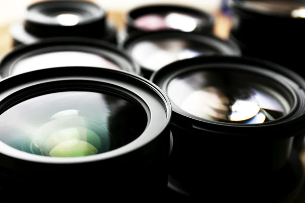 Uppsättning moderna kameralinser, närbild — Stockfoto