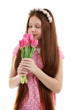 Çiçekli beyaz izole güzel küçük kız