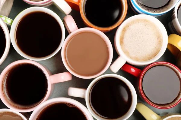 Veel kopjes koffie, bovenaan weergave — Stockfoto