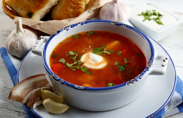 Украинский свекольный суп — стоковое фото