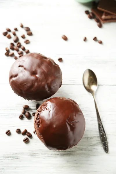 Smakelijk zelfgemaakte chocolade muffins — Stockfoto