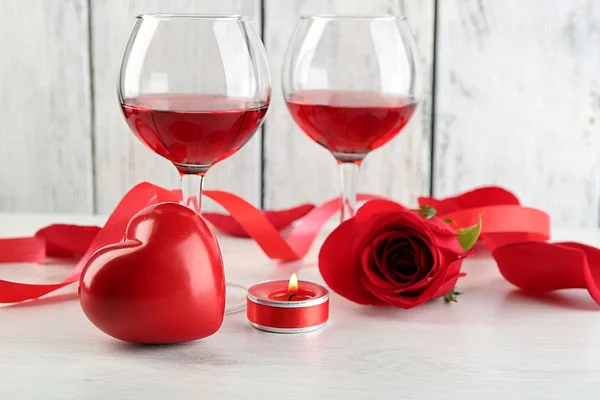 Composition with red wine in glass — Stock Photo, Image